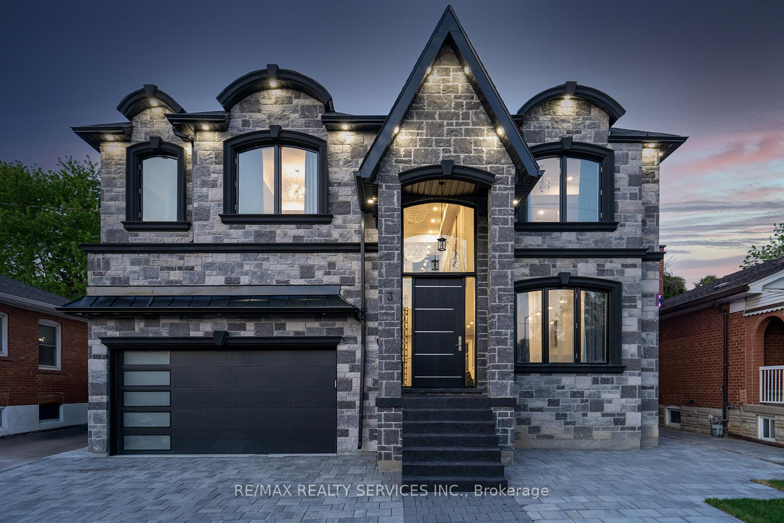 Front of 3 Bonnyview Drive