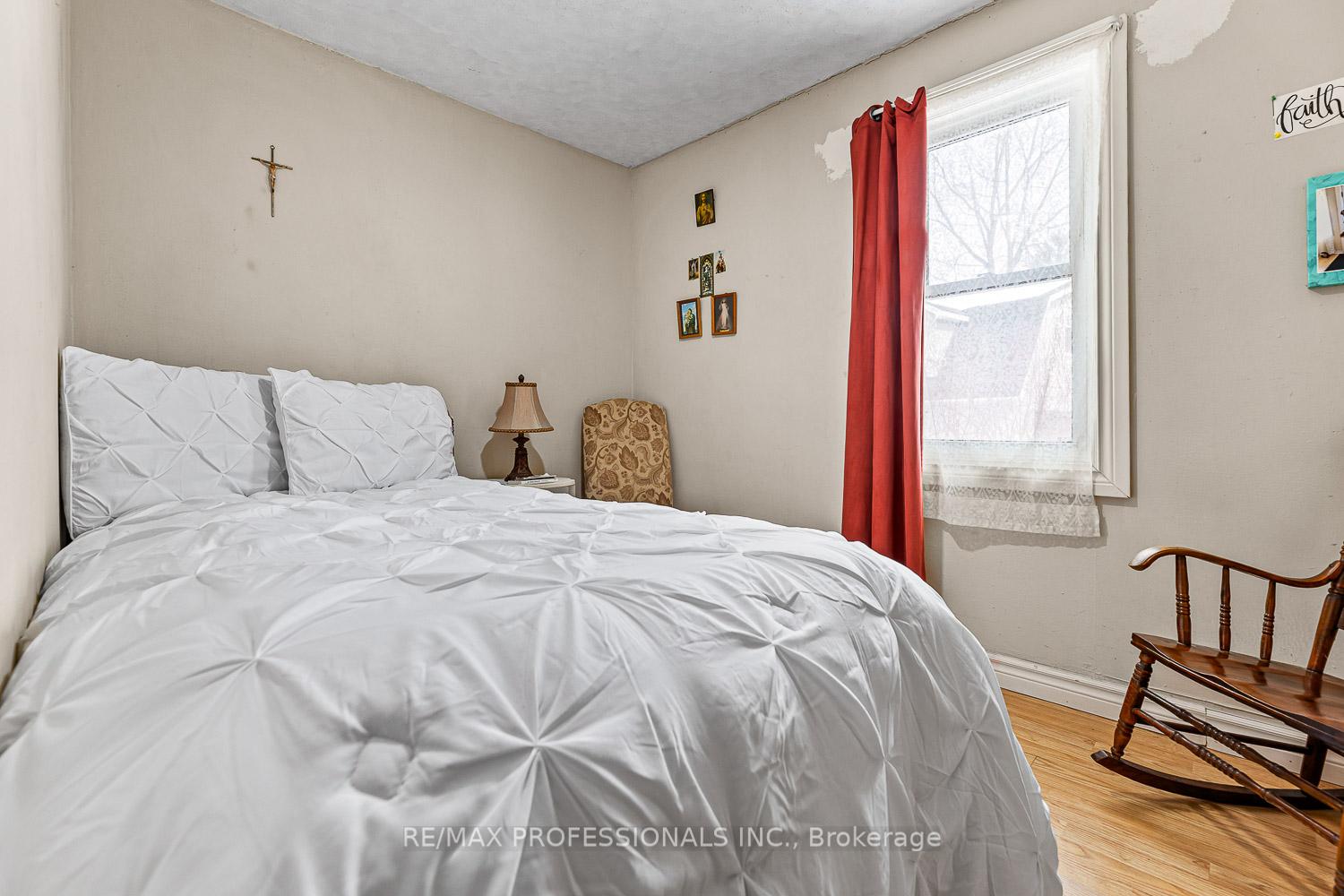 Photo 33 of 31 Norton Boulevard, Caledon, Bolton East — HOMEH
