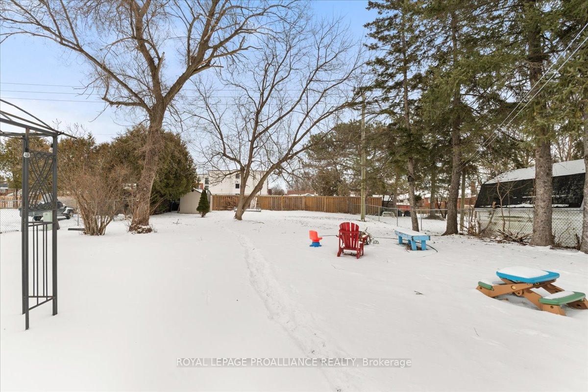 Photo 32 of 33 Village Drive, Belleville, Belleville Ward — HOMEH