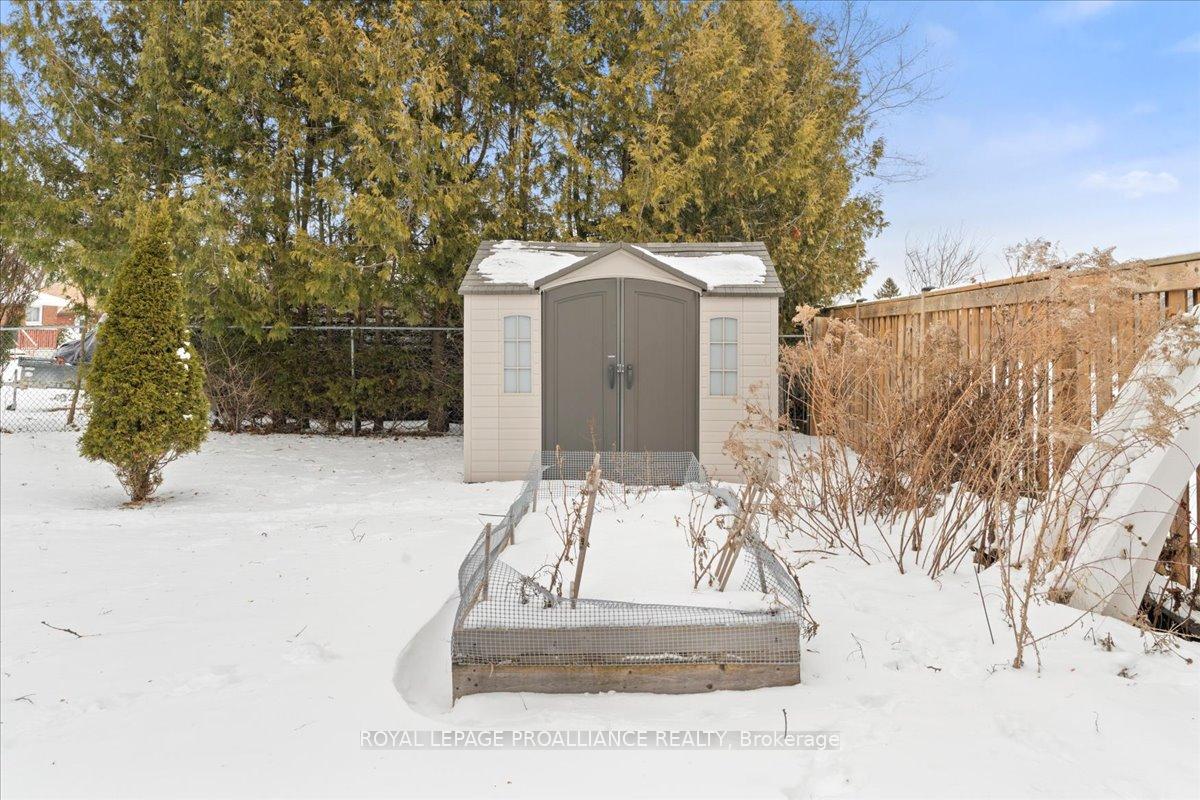 Photo 34 of 33 Village Drive, Belleville, Belleville Ward — HOMEH
