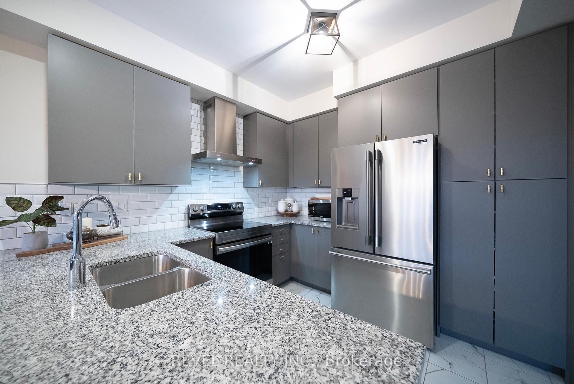 Photo 9 of 63 Santos Drive, Haldimand — HOMEH