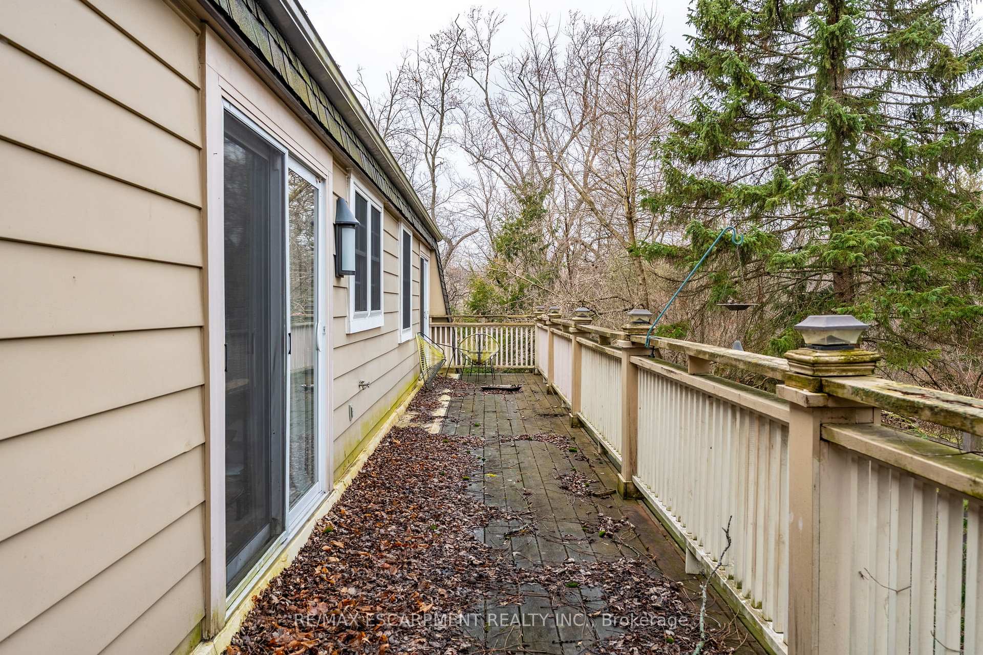Photo 18 of 121 Mohawk Road, Hamilton, Ancaster — HOMEH