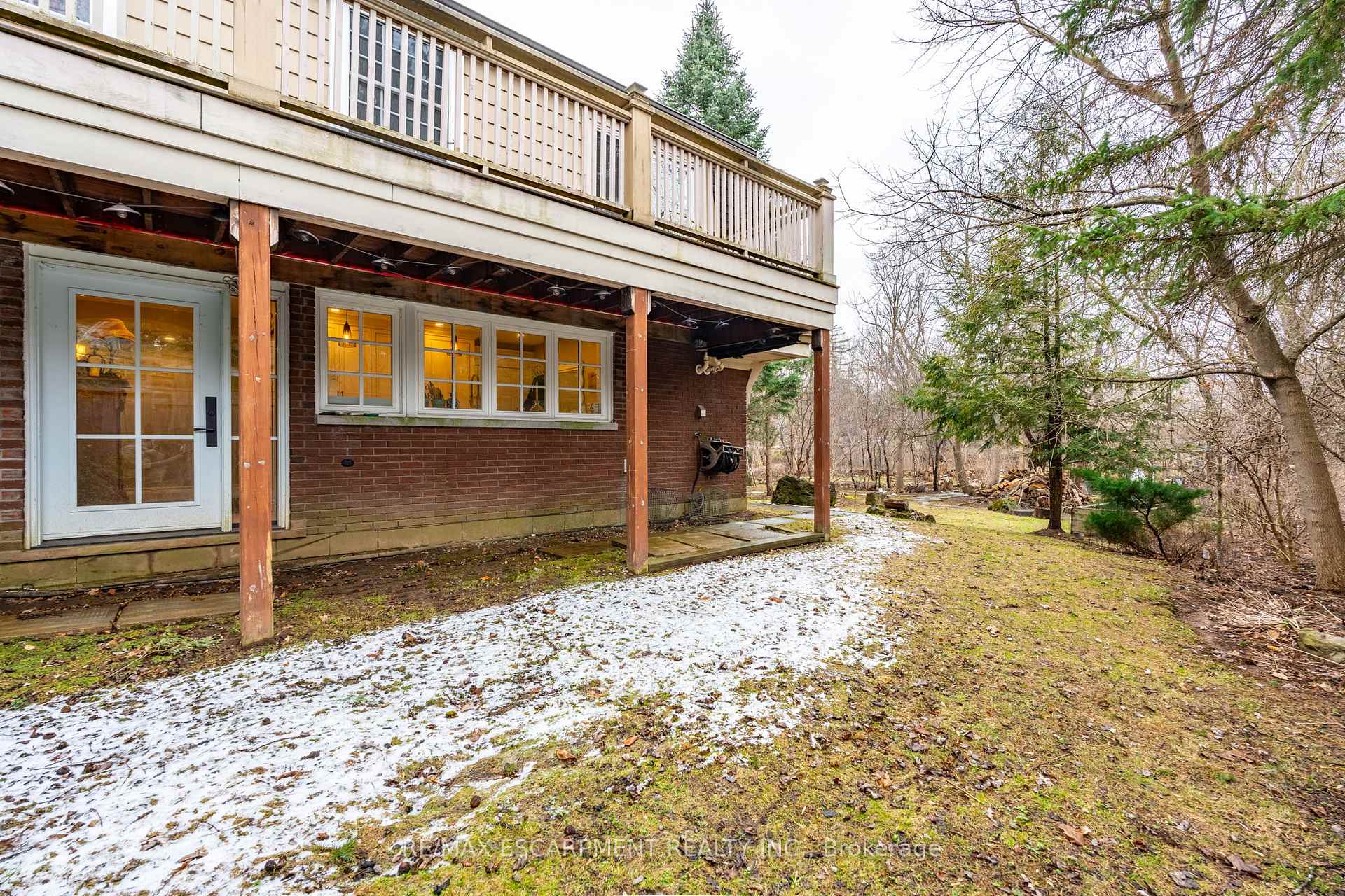 Photo 34 of 121 Mohawk Road, Hamilton, Ancaster — HOMEH