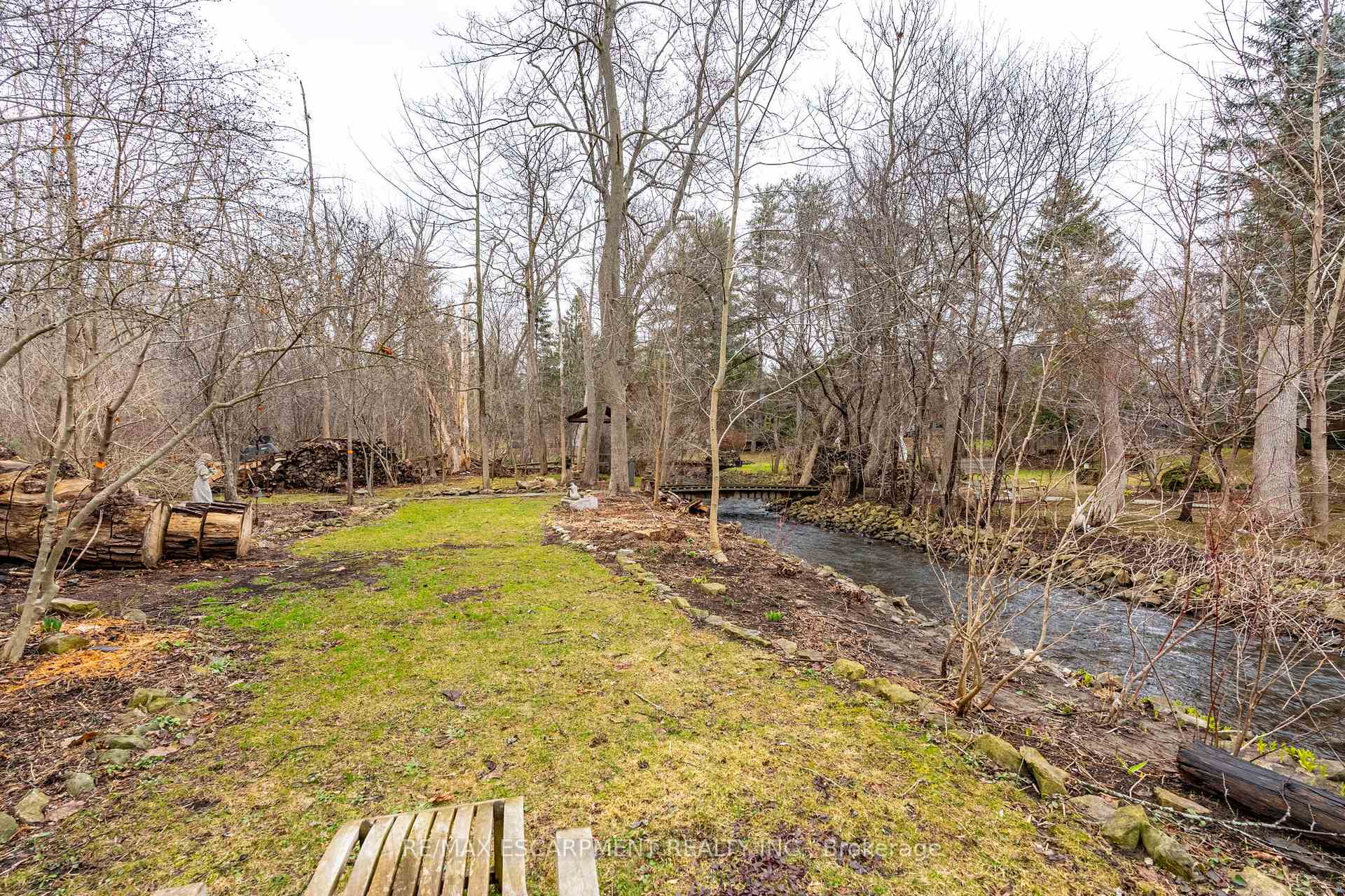Photo 41 of 121 Mohawk Road, Hamilton, Ancaster — HOMEH