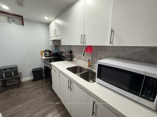 Photo 10 of 91 Laprade Square, Clarington, Bowmanville — HOMEH