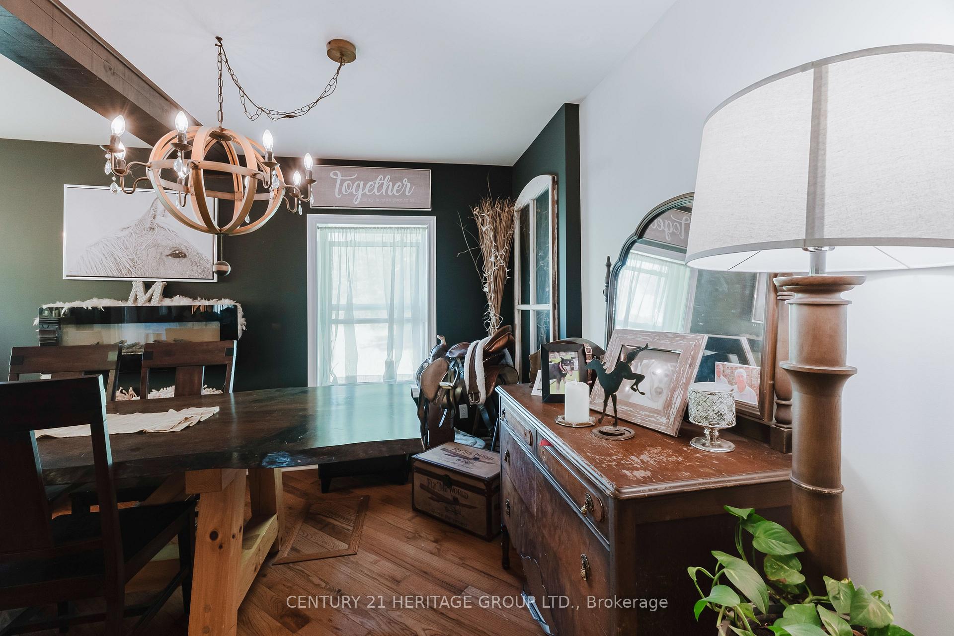 Photo 11 of Unit on, 2090 Hwy 26, Springwater, Rural Springwater — HOMEH