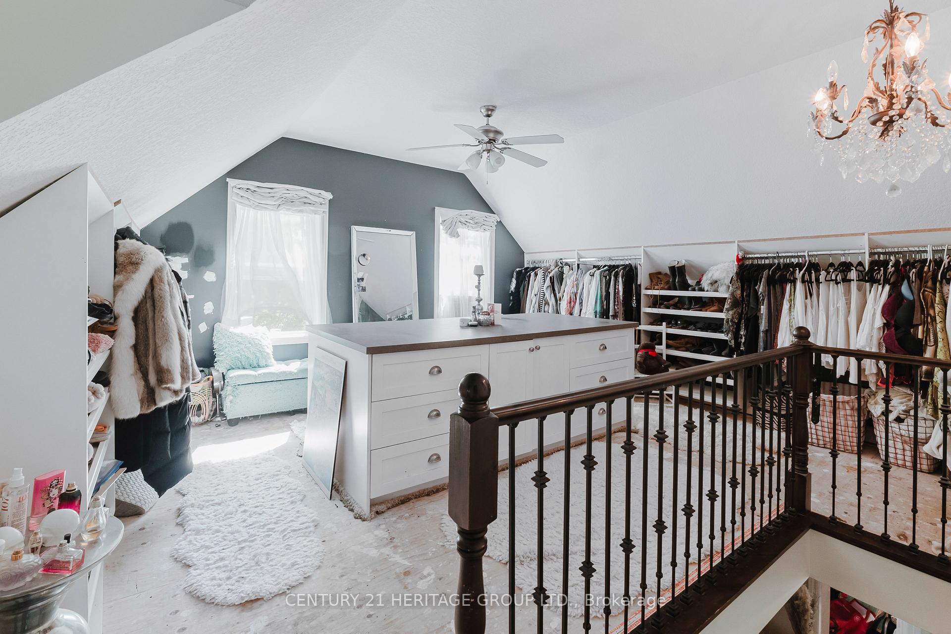 Photo 13 of Unit on, 2090 Hwy 26, Springwater, Rural Springwater — HOMEH