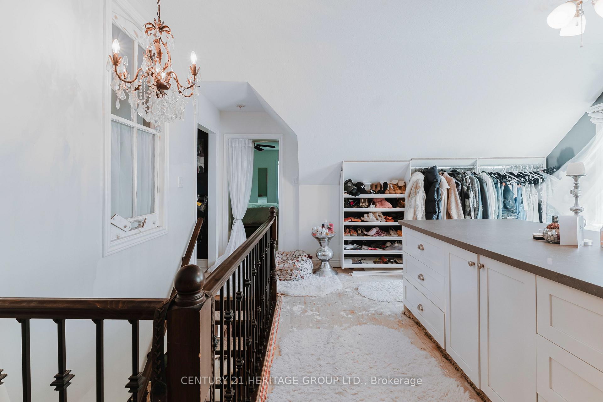 Photo 16 of Unit on, 2090 Hwy 26, Springwater, Rural Springwater — HOMEH