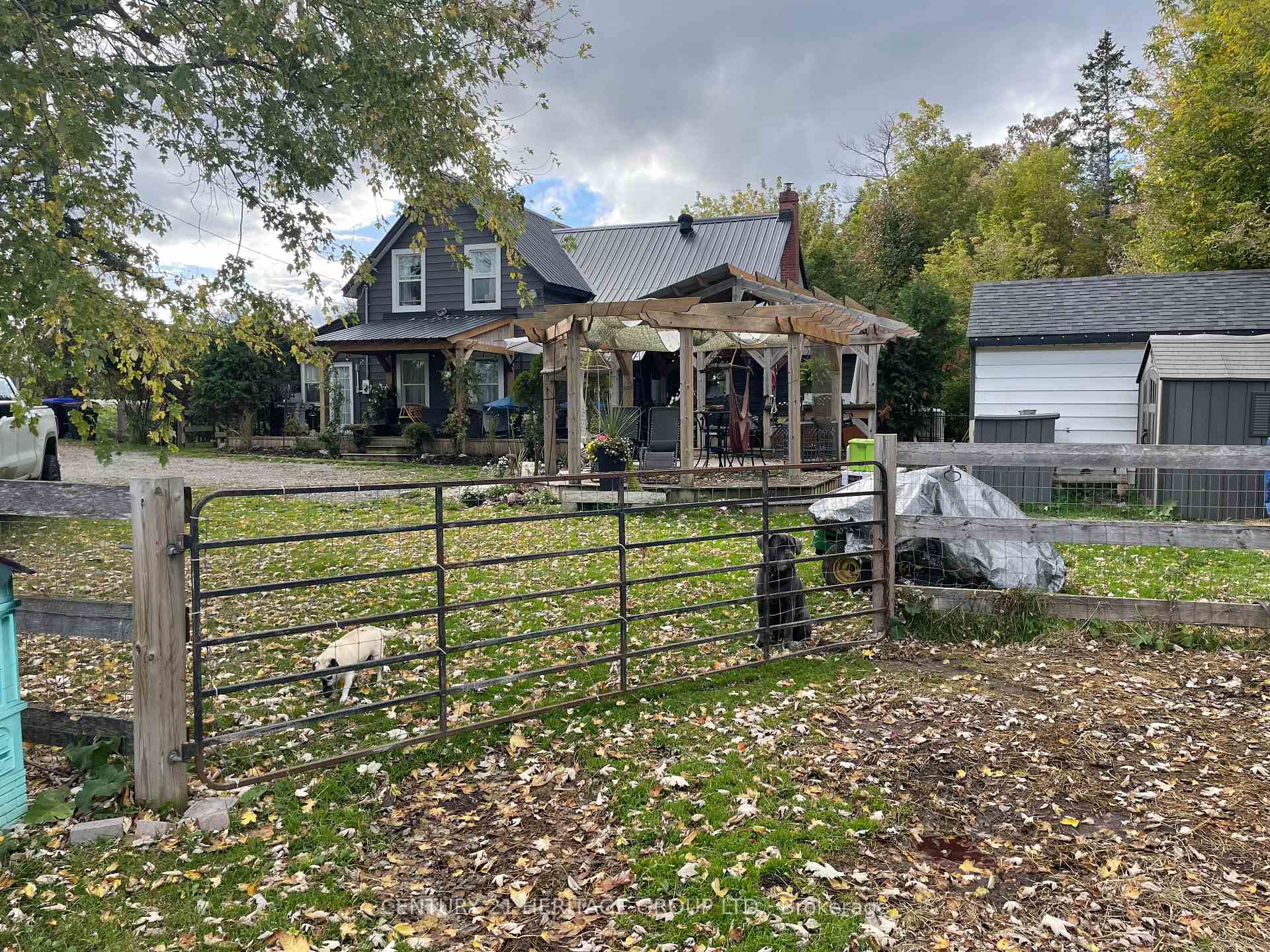 Photo 42 of Unit on, 2090 Hwy 26, Springwater, Rural Springwater — HOMEH