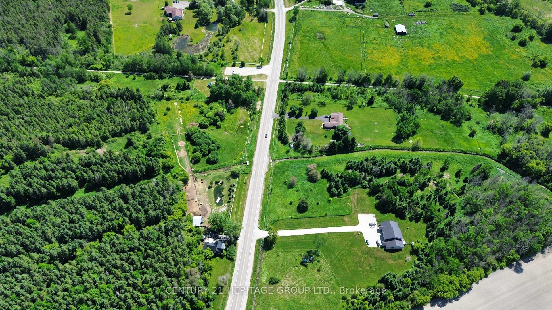 Photo 47 of Unit on, 2090 Hwy 26, Springwater, Rural Springwater — HOMEH