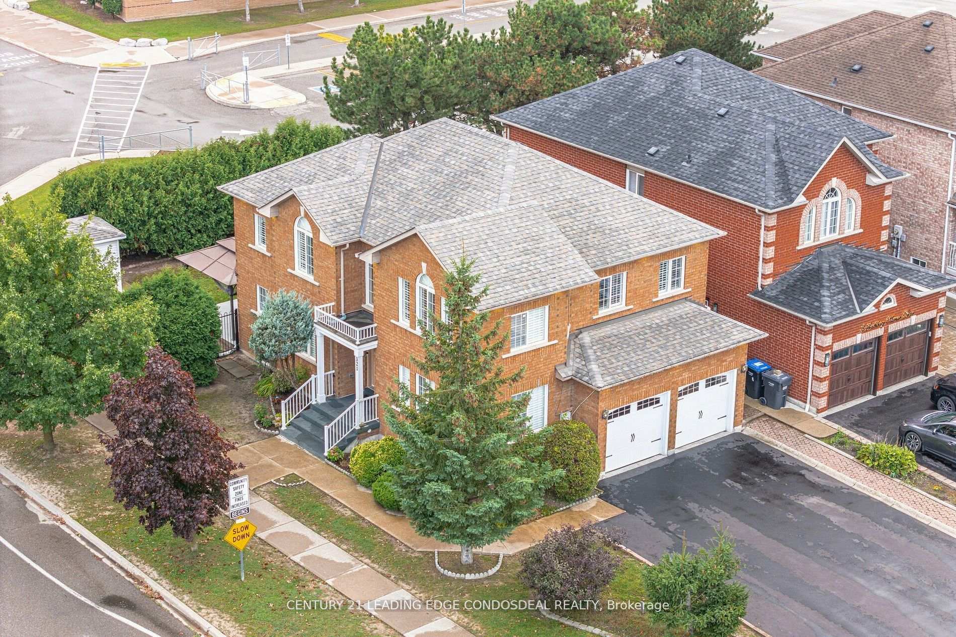 Photo 1 of 321 Landsbridge Street, Caledon, Bolton East — HOMEH