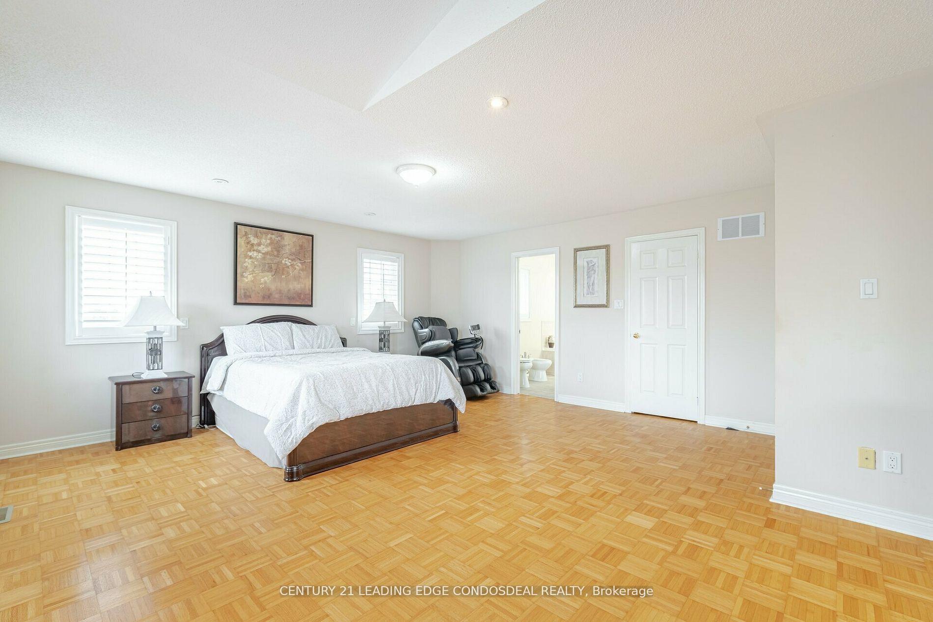 Photo 22 of 321 Landsbridge Street, Caledon, Bolton East — HOMEH