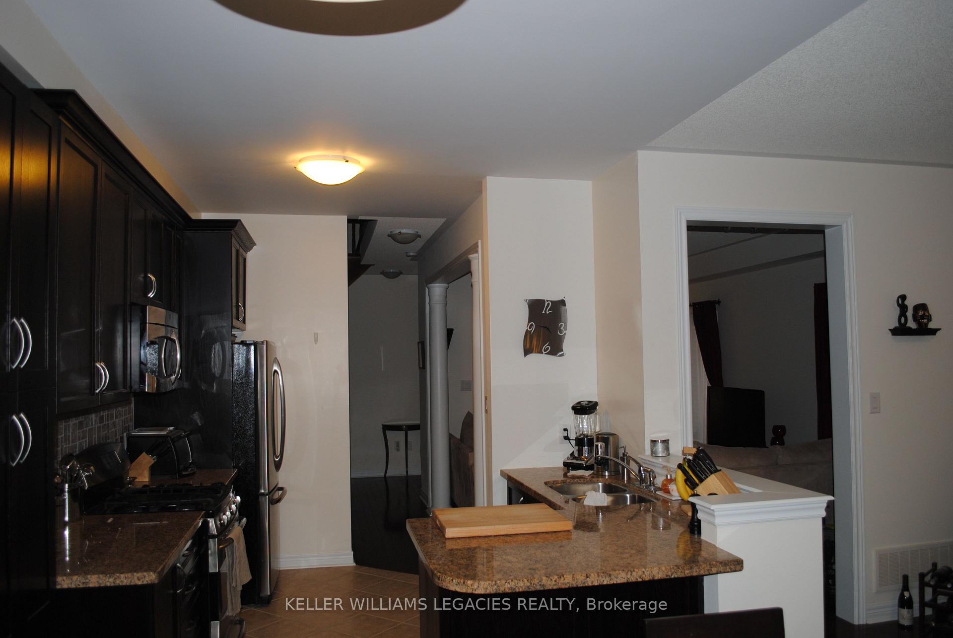 Photo 11 of 107 Paperbark Avenue, Vaughan, Patterson — HOMEH