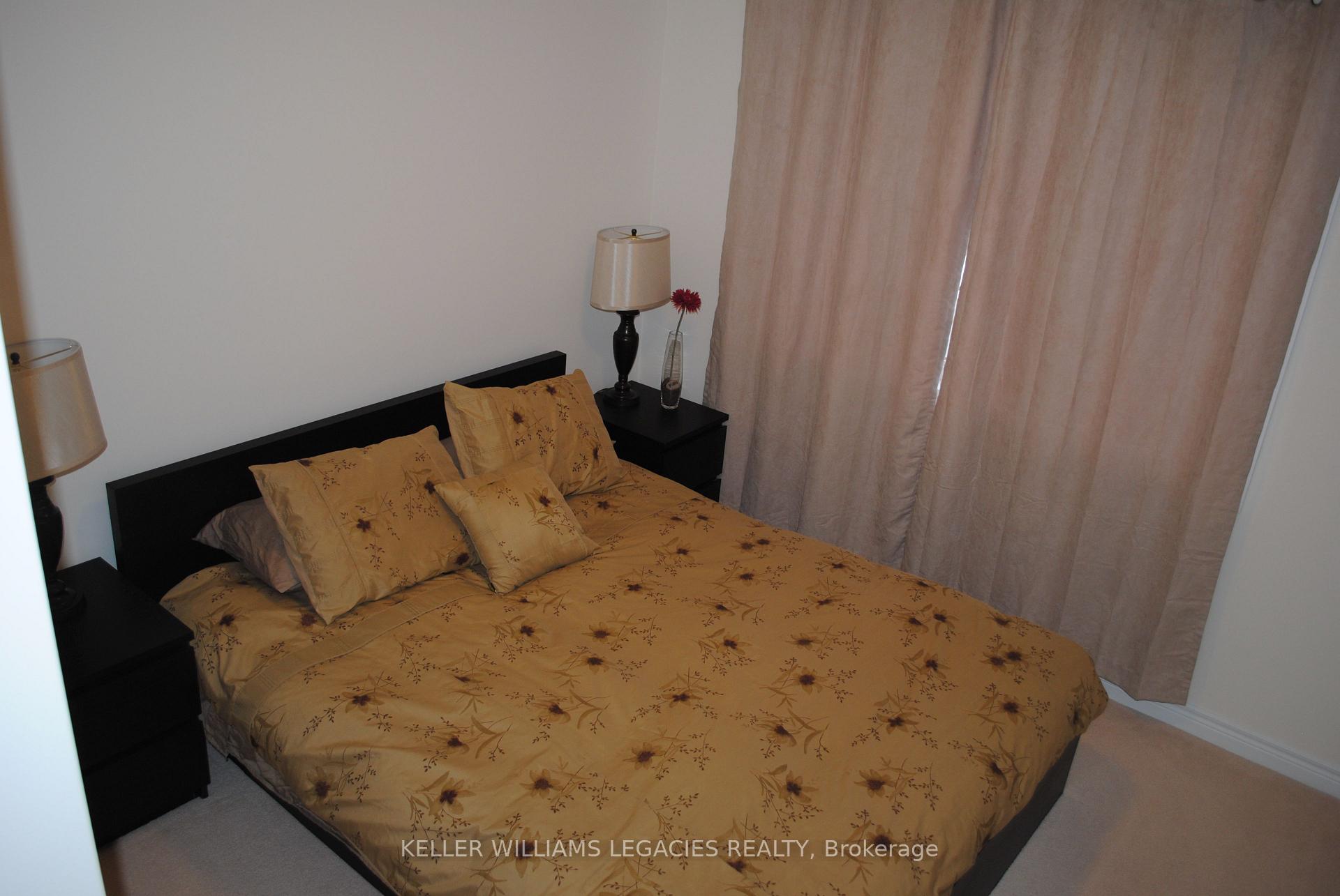 Photo 12 of 107 Paperbark Avenue, Vaughan, Patterson — HOMEH