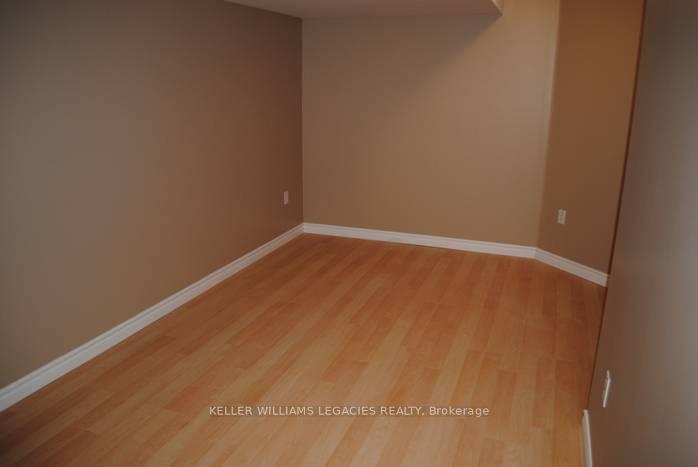 Photo 4 of 107 Paperbark Avenue, Vaughan, Patterson — HOMEH