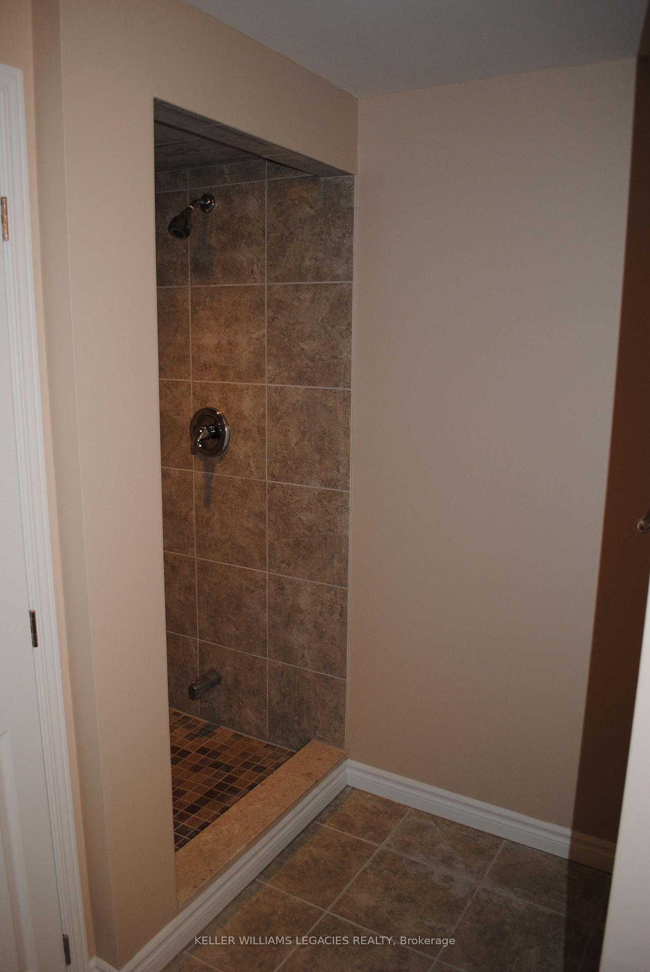 Photo 14 of 107 Paperbark Avenue, Vaughan, Patterson — HOMEH