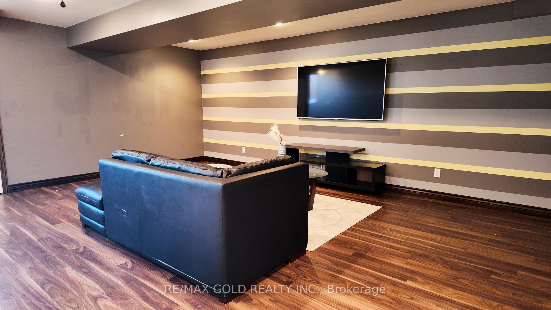 Photo 13 of 11428 Timber Bay Crescent, Windsor — HOMEH