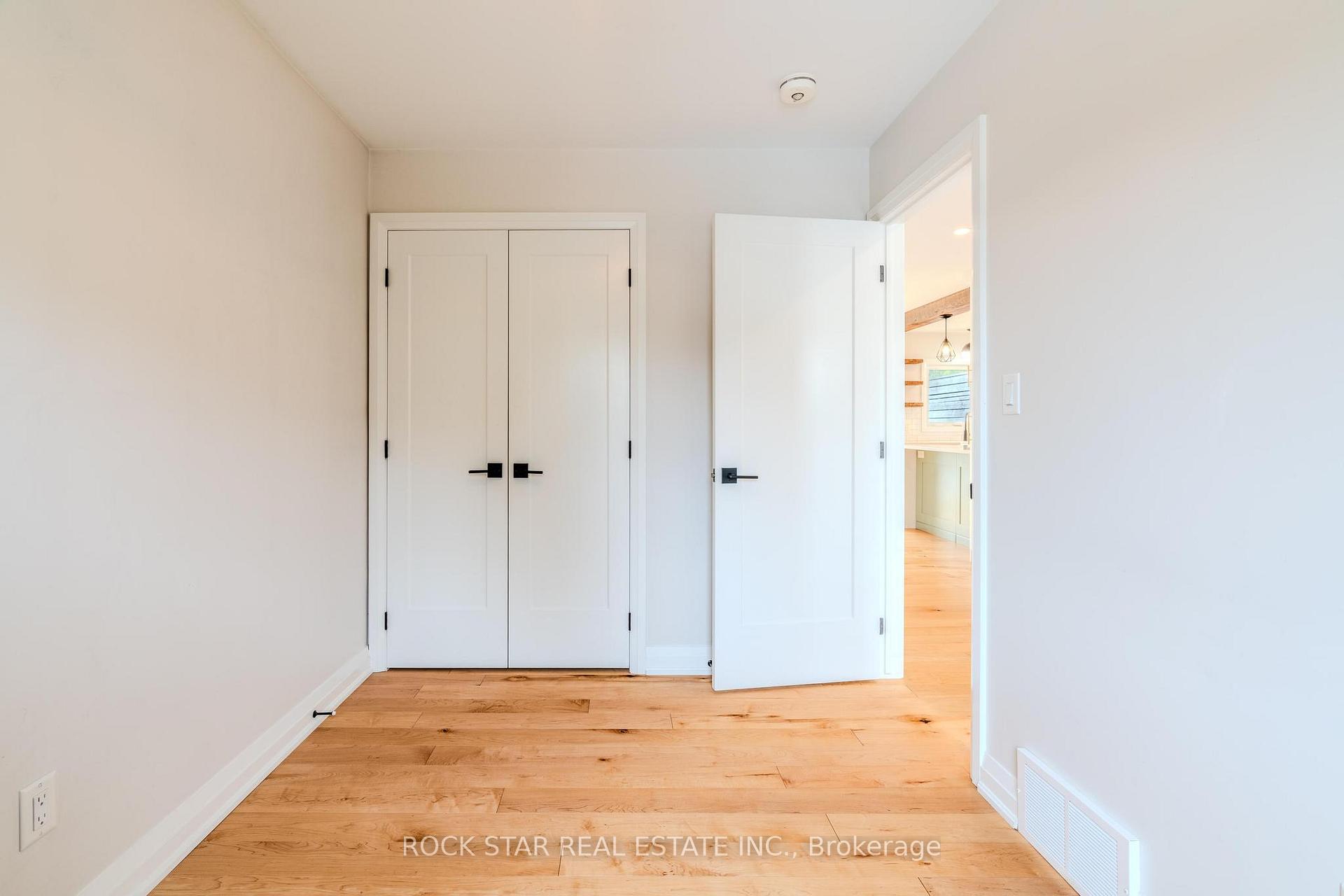 Photo 14 of 14 Cheryl Avenue, Hamilton, Macassa — HOMEH