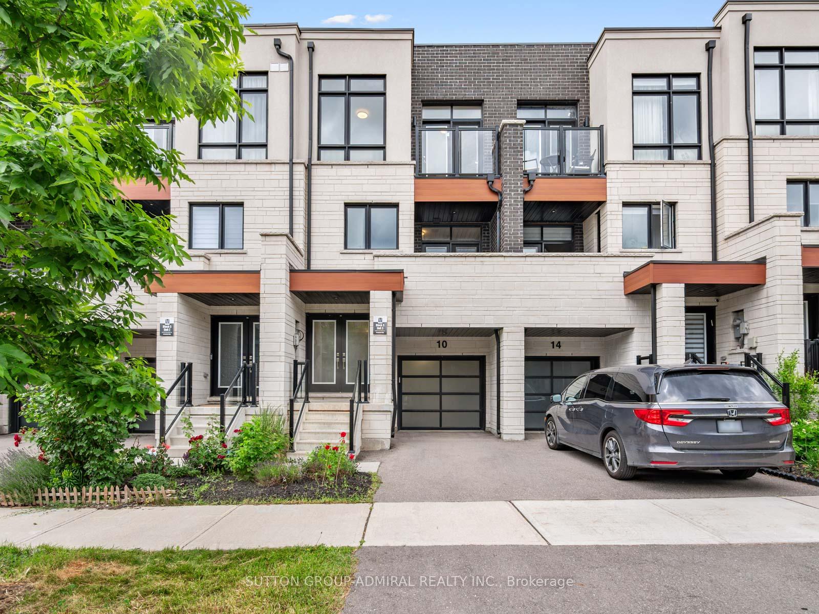 Front of 10 Golden Trail