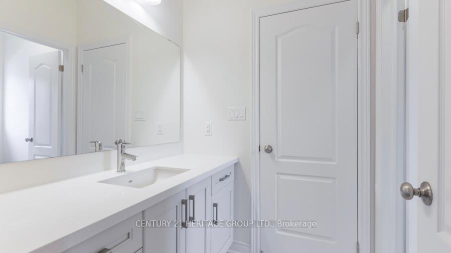 Photo 14 of 12 Cannon Valley Court, Aurora, Aurora Estates — HOMEH