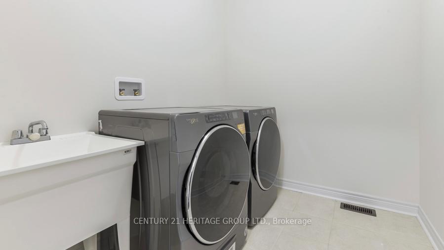 Photo 23 of 12 Cannon Valley Court, Aurora, Aurora Estates — HOMEH