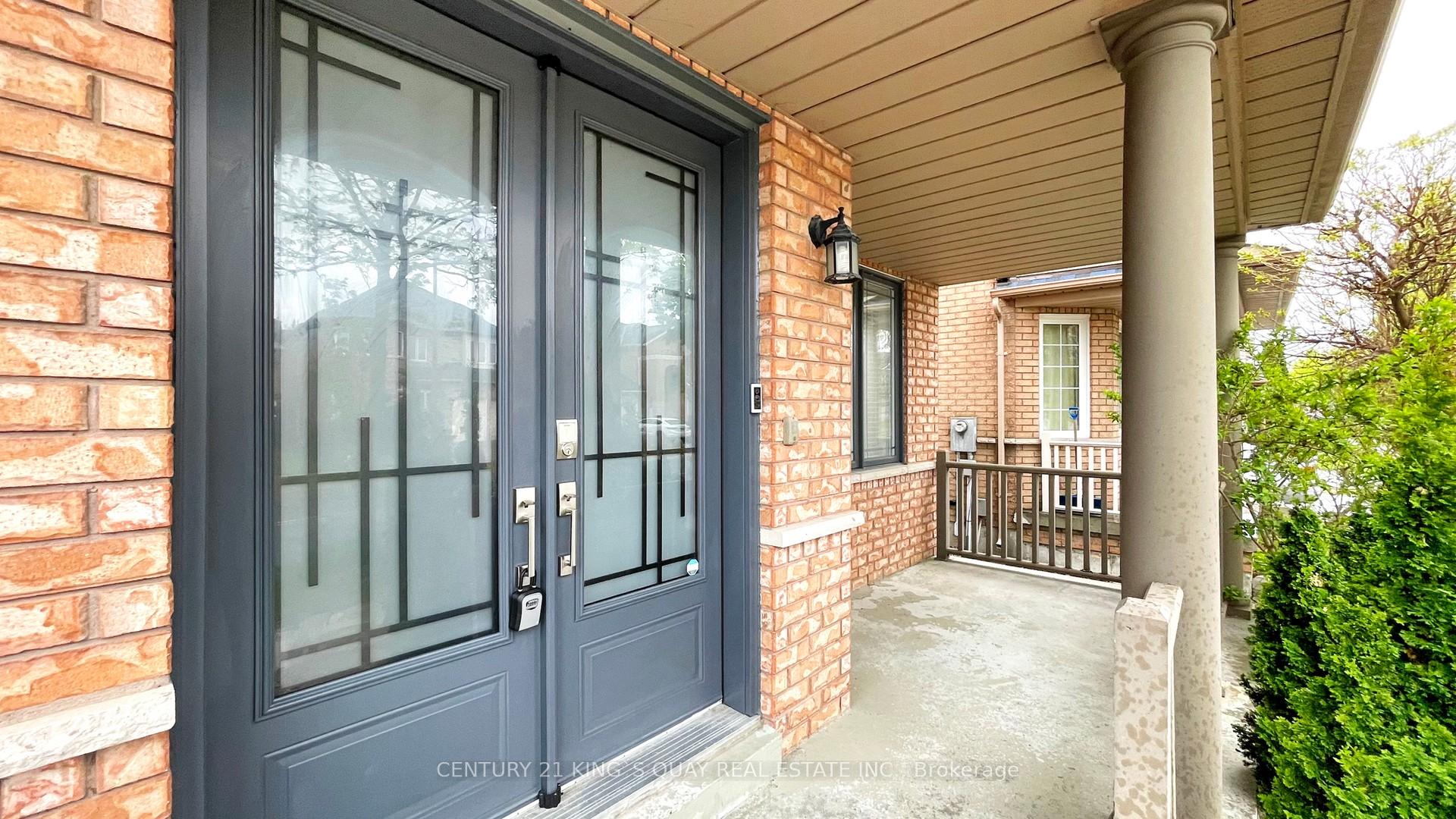 Photo 2 of 55 Hillmount Road, Markham, Cachet — HOMEH
