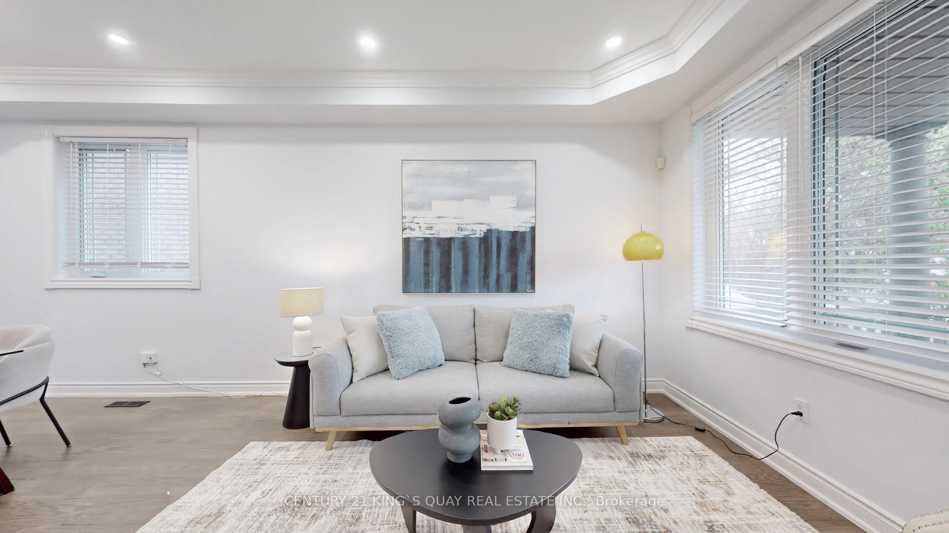 Photo 5 of 55 Hillmount Road, Markham, Cachet — HOMEH
