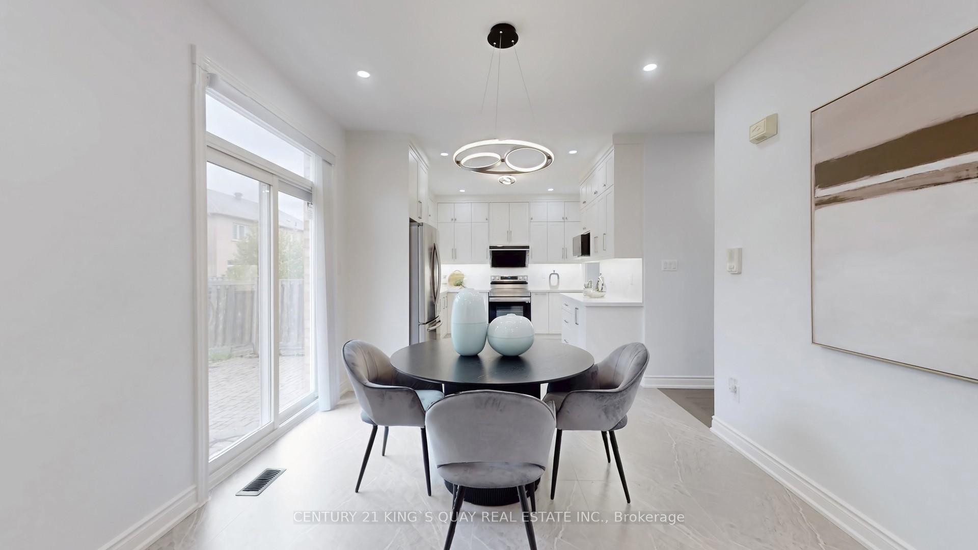 Photo 17 of 55 Hillmount Road, Markham, Cachet — HOMEH