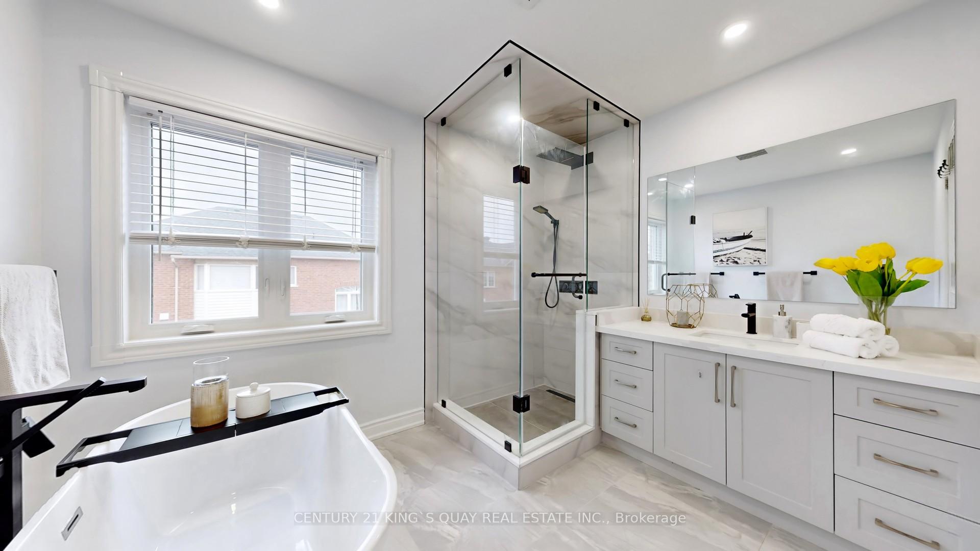 Photo 38 of 55 Hillmount Road, Markham, Cachet — HOMEH