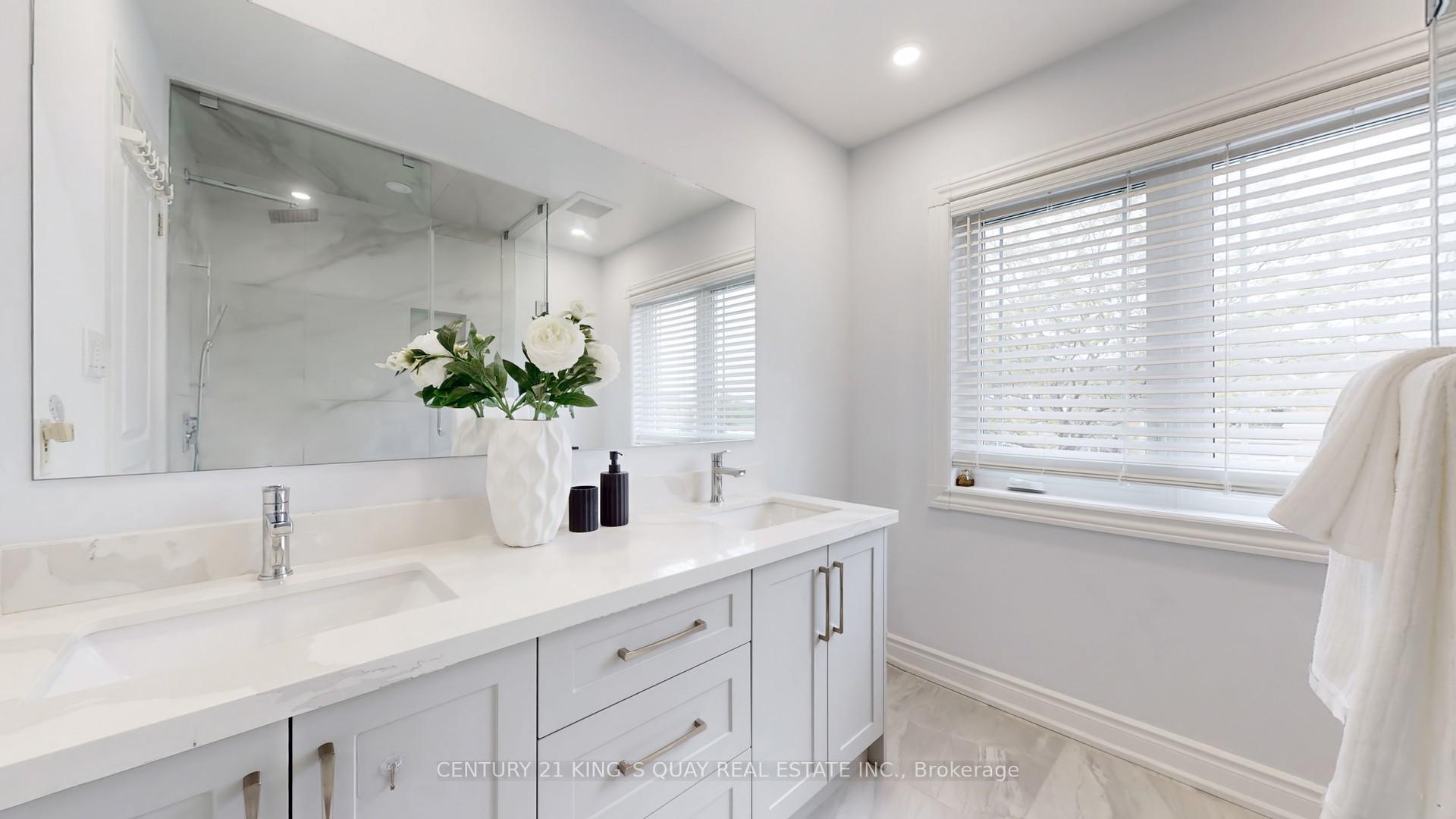 Photo 27 of 55 Hillmount Road, Markham, Cachet — HOMEH