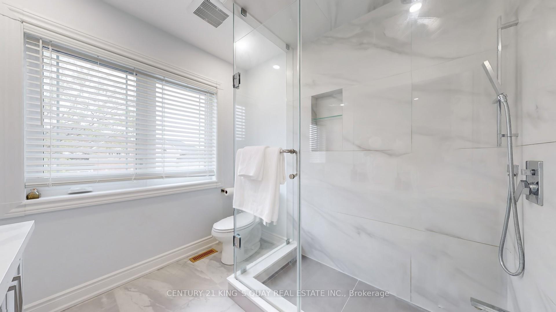 Photo 30 of 55 Hillmount Road, Markham, Cachet — HOMEH