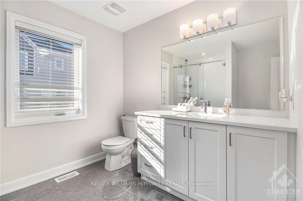 Photo 12 of 3072 Travertine Way, Ottawa, Barrhaven - Half Moon Bay — HOMEH
