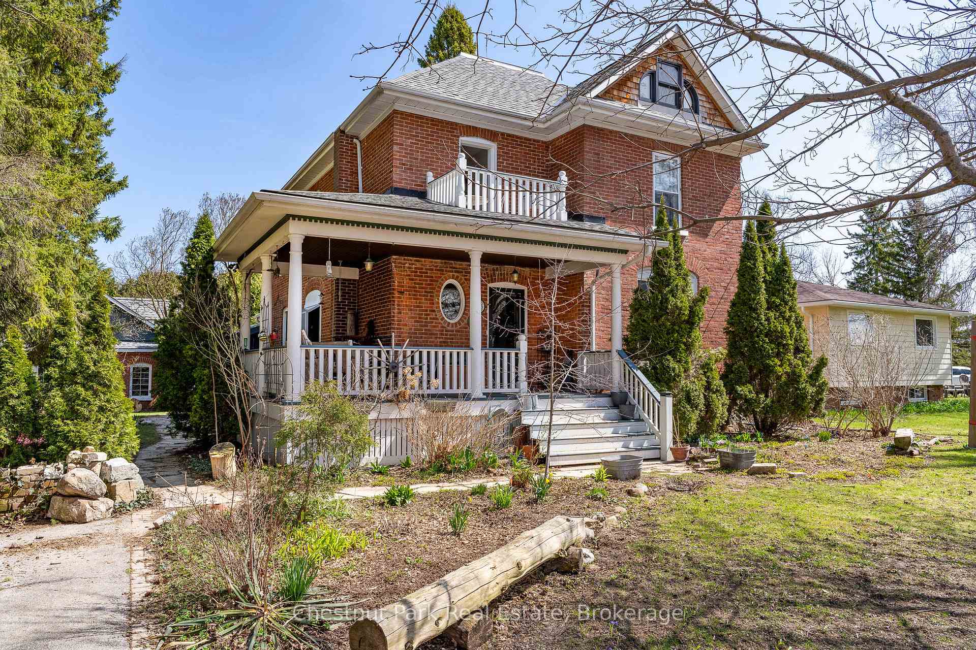Photo 2 of 56 Napier Street E, Blue Mountains — HOMEH