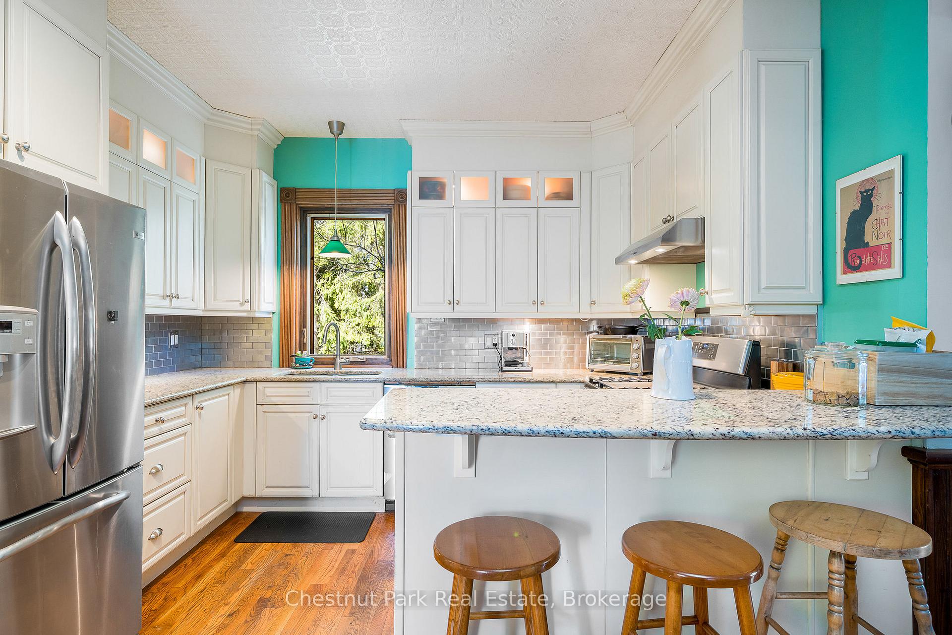 Photo 3 of 56 Napier Street E, Blue Mountains — HOMEH