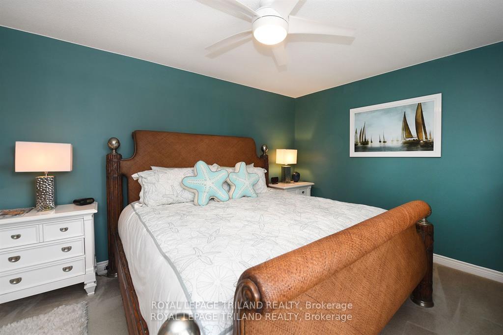 Photo 20 of 4733 Riverside Drive, St. Clair — HOMEH