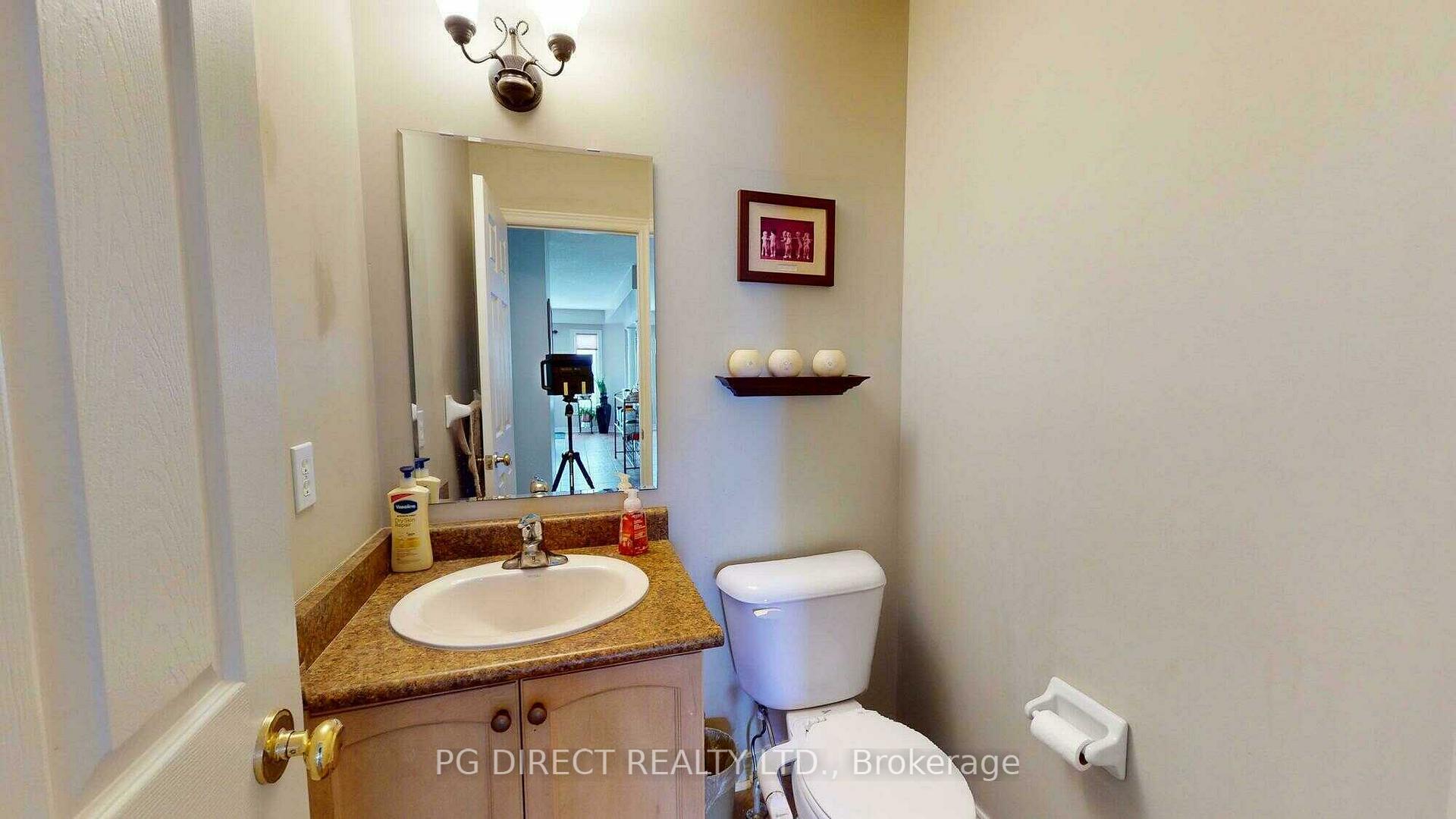 Photo 7 of 92 Goodwin Drive, Guelph, Pineridge/Westminster Woods — HOMEH