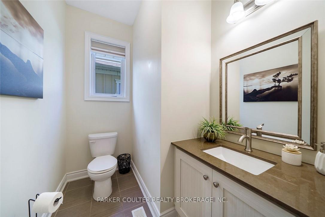 Photo 13 of 79 Sandy Coast Crescent, Wasaga Beach — HOMEH
