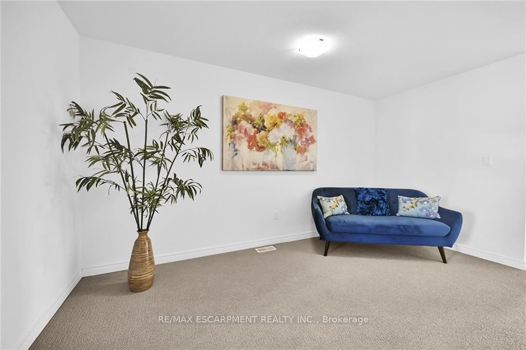 Photo 29 of 3955 Crown Street, Lincoln, Beamsville — HOMEH