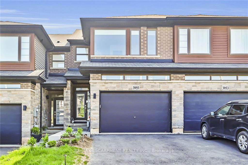 Photo 34 of 3955 Crown Street, Lincoln, Beamsville — HOMEH