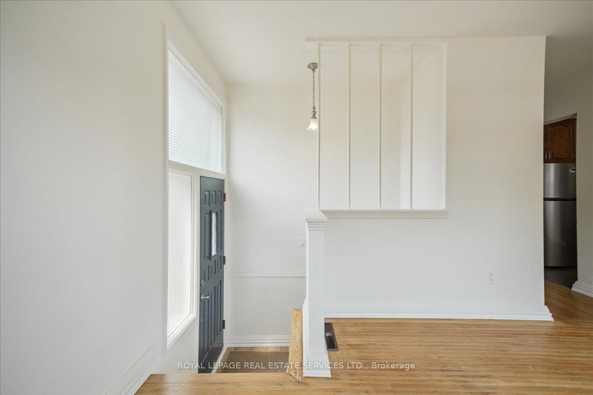 Photo 15 of 10 Mendip Crescent, Scarborough, Dorset Park — HOMEH