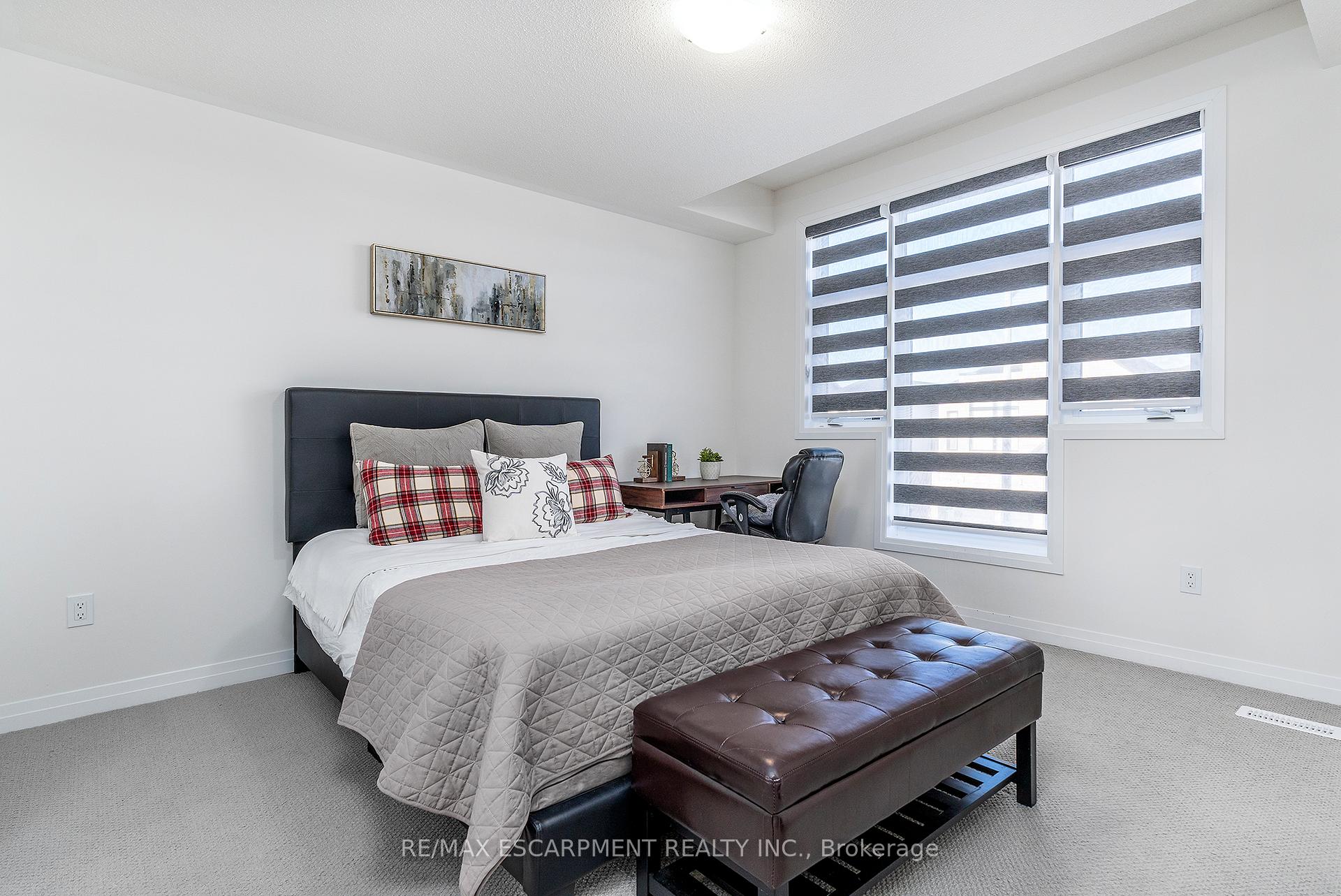 Photo 14 of 55 Yale Drive, Hamilton, Rural Glanbrook — HOMEH