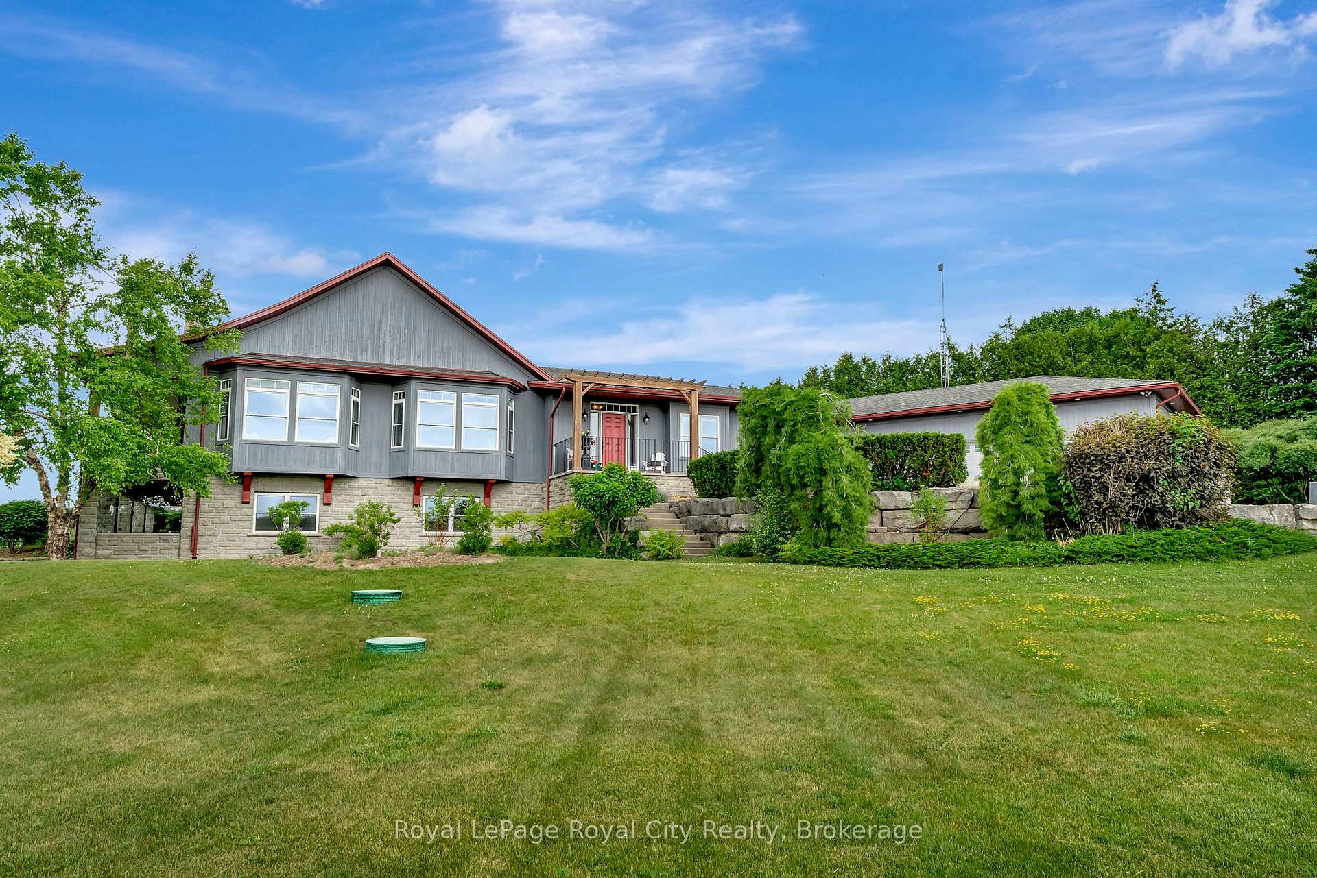 Photo 1 of 7122 Gore Road, Puslinch, Crieff/Aikensville/Killean — HOMEH