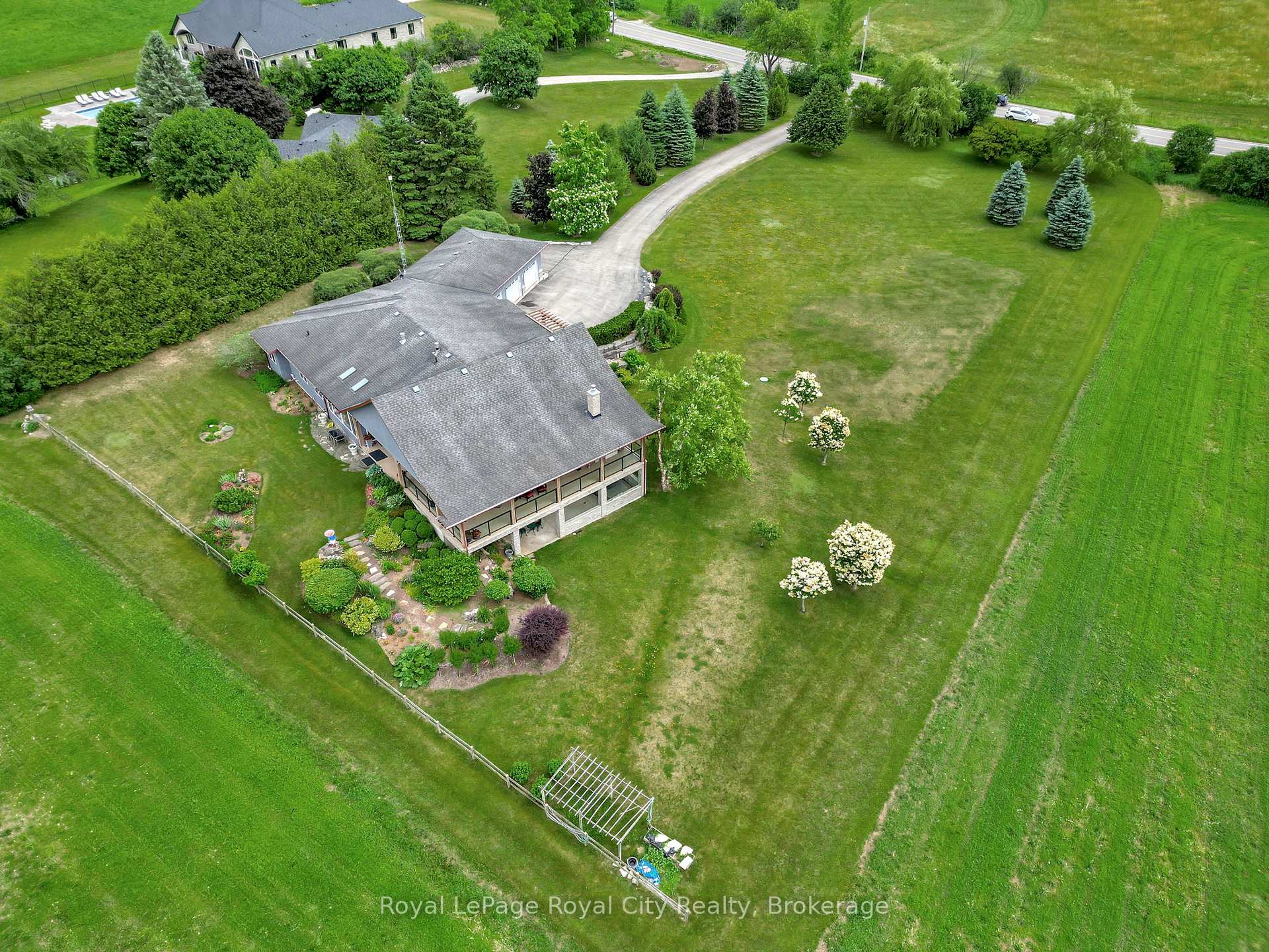 Photo 24 of 7122 Gore Road, Puslinch, Crieff/Aikensville/Killean — HOMEH