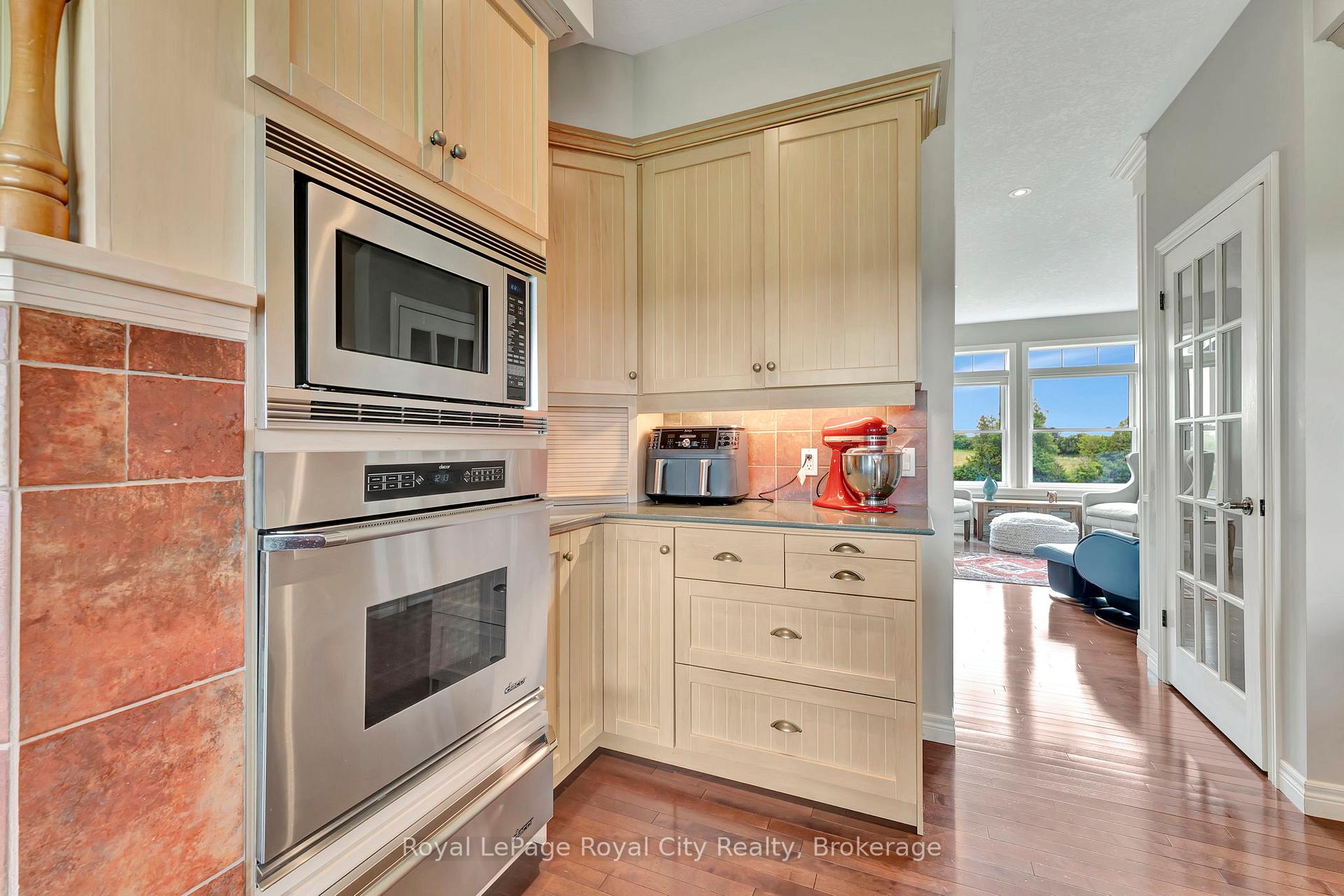 Photo 18 of 7122 Gore Road, Puslinch, Crieff/Aikensville/Killean — HOMEH