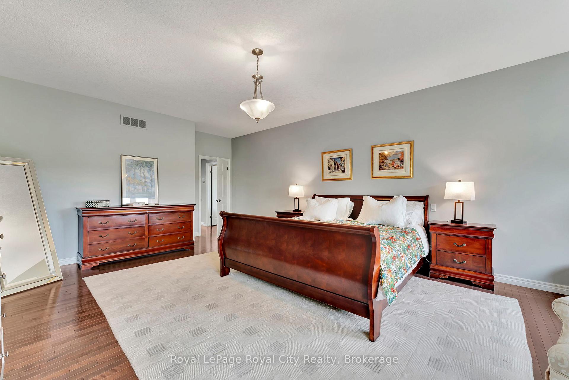 Photo 22 of 7122 Gore Road, Puslinch, Crieff/Aikensville/Killean — HOMEH