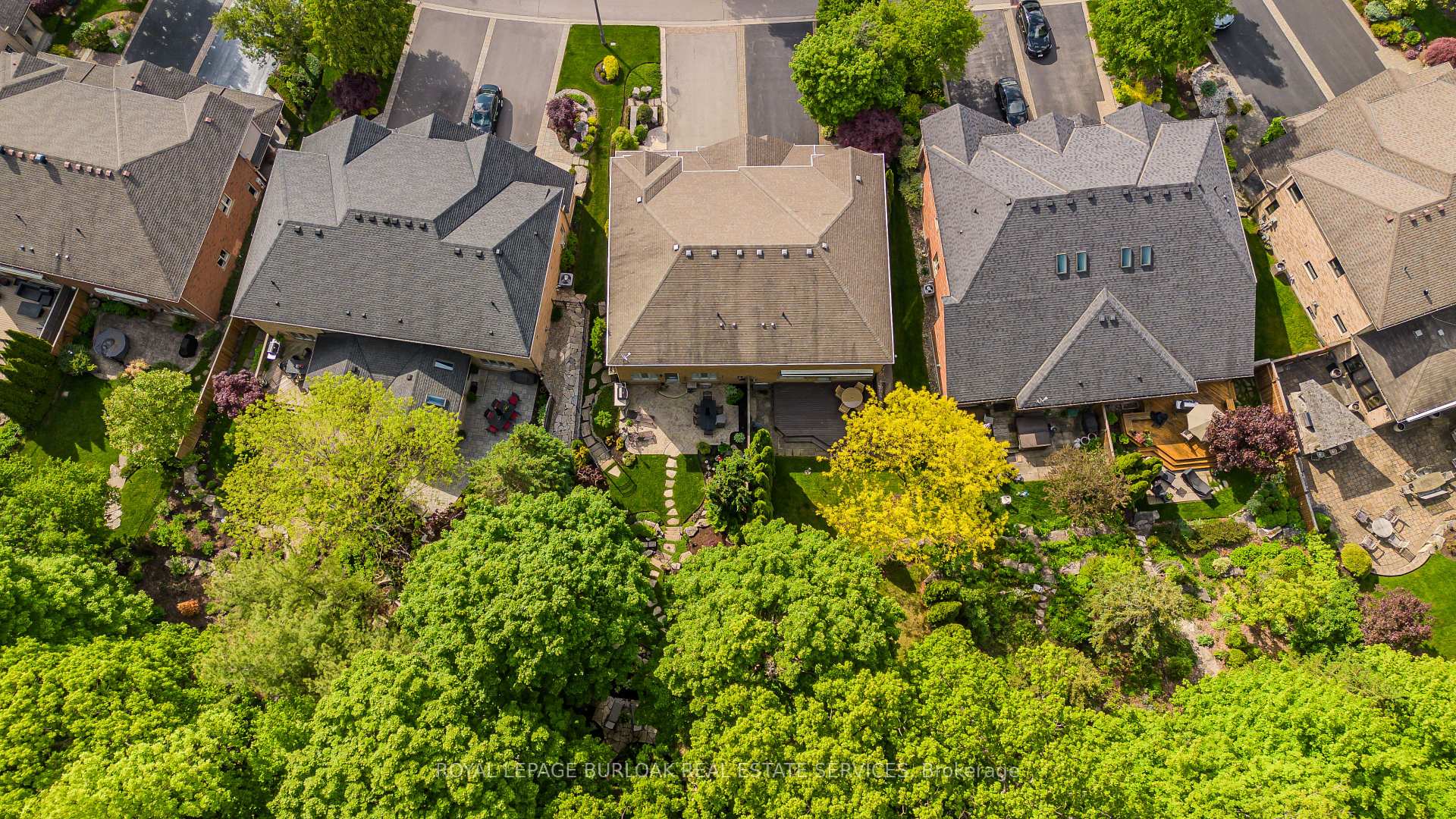 Photo 4 of 1148 Westhaven Drive, Burlington, Tyandaga — HOMEH