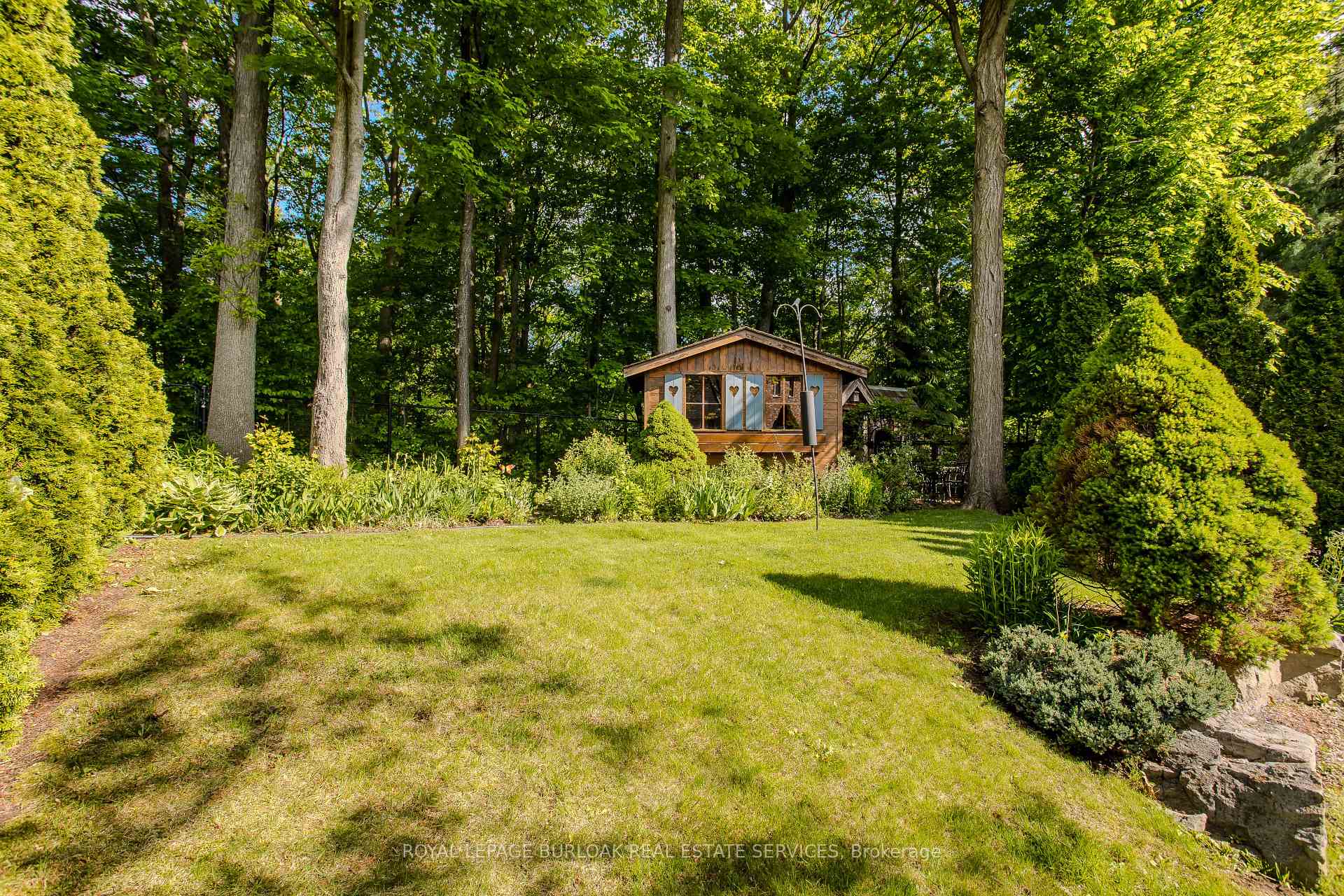 Photo 7 of 1148 Westhaven Drive, Burlington, Tyandaga — HOMEH