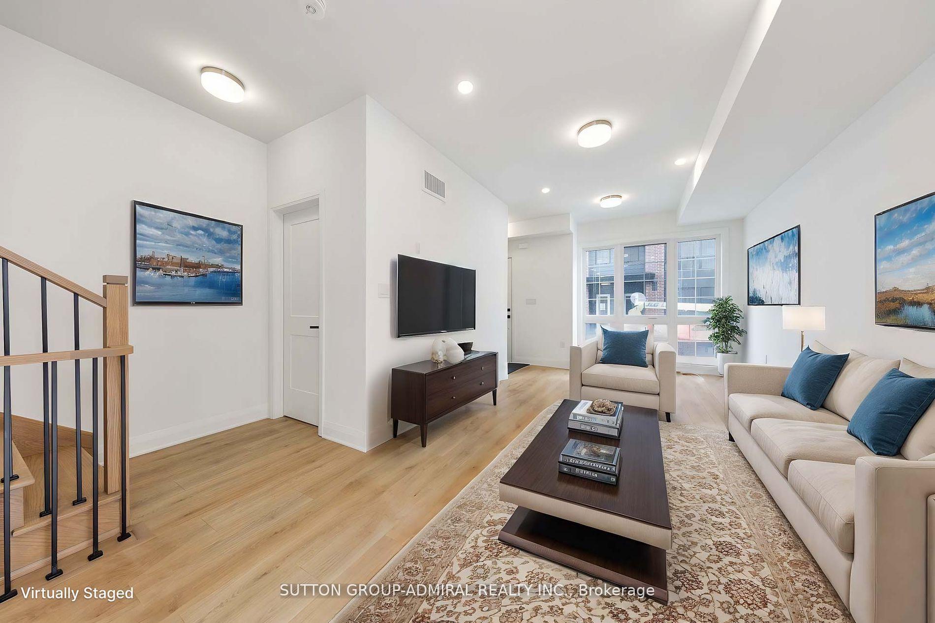 Photo 2 of 54 Chelsey Street, Vaughan, Uplands — HOMEH