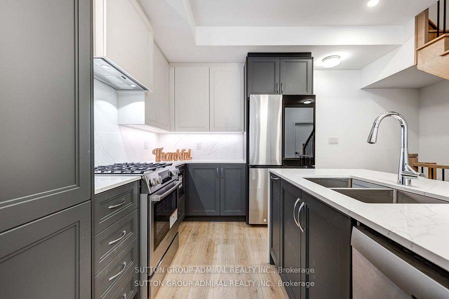 Photo 13 of 54 Chelsey Street, Vaughan, Uplands — HOMEH