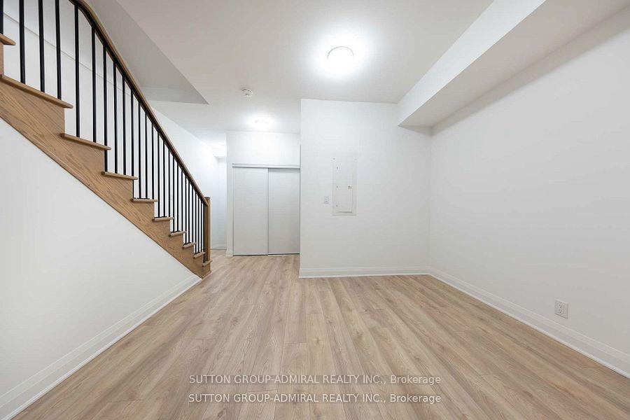 Photo 38 of 54 Chelsey Street, Vaughan, Uplands — HOMEH
